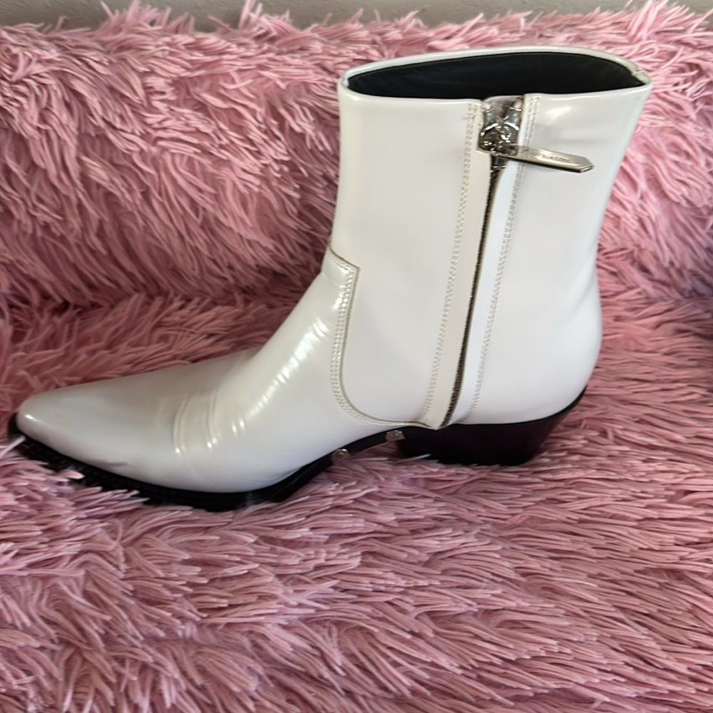 Calvin Klein 205W39NYC Tiesa White Glossed Leather Ankle Boots - Picture 3 of 15
